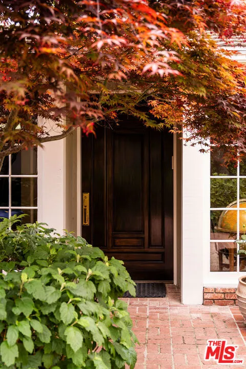 800 Tarcuto Way, Los Angeles, California 90077 home-pic-2